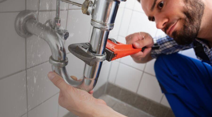 Professional same day plumber services in Clarksburg, MD